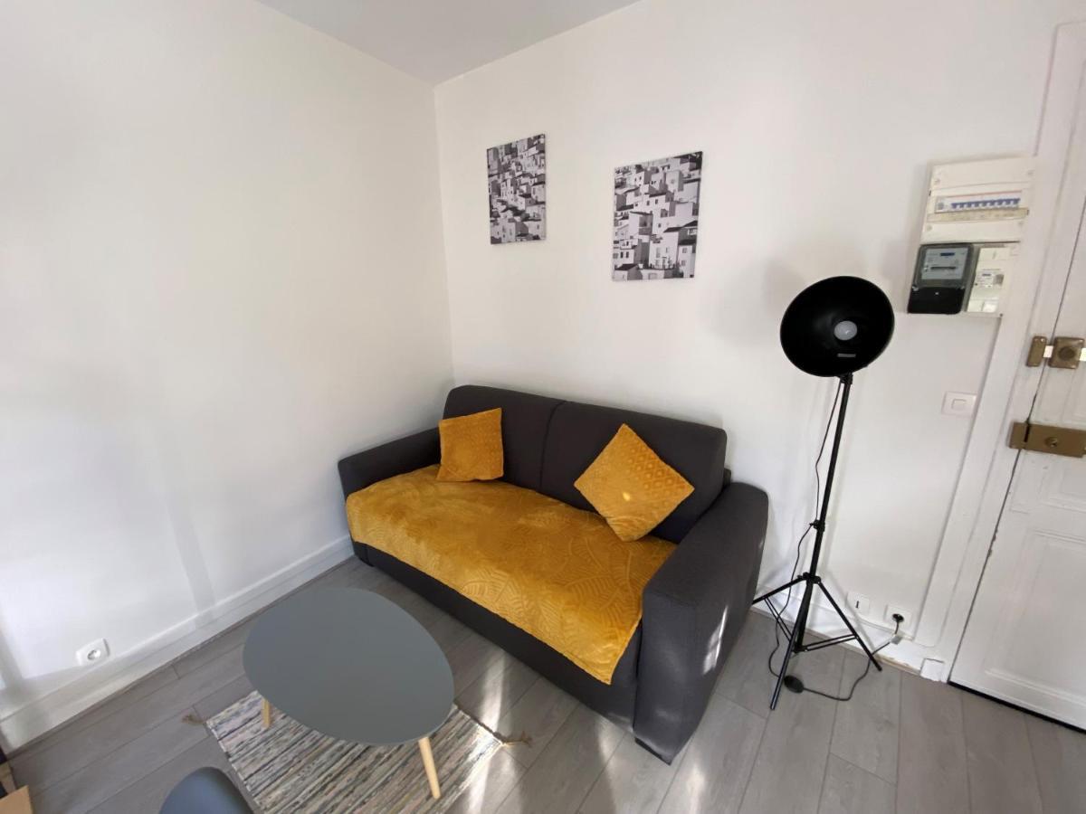 Enghien-Les-Bains : Studio Au Coeur Du Centre Ville Exteriör bild